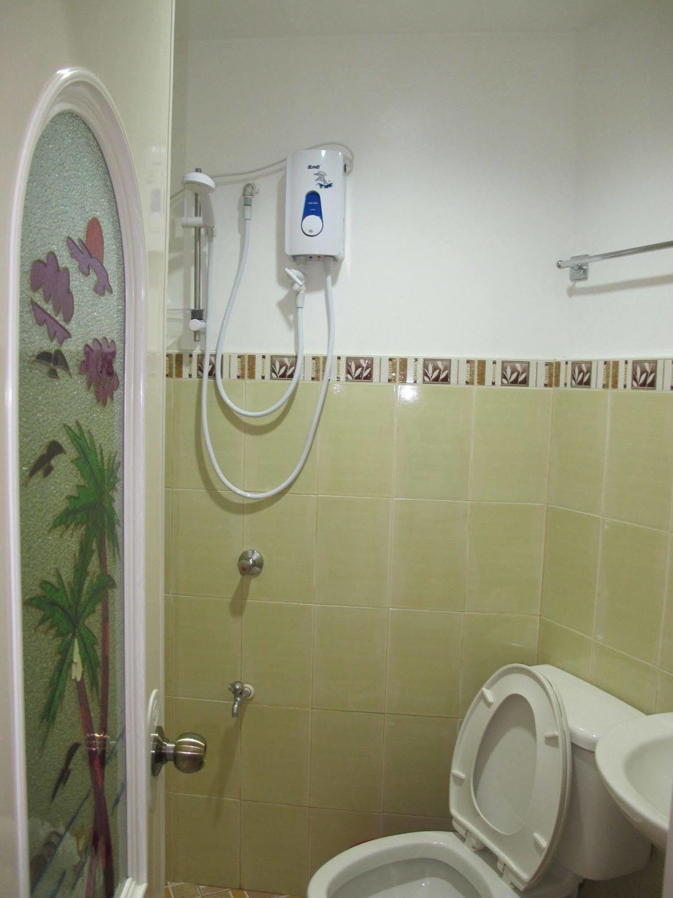 Cool Stay Inn Balabag  Kültér fotó