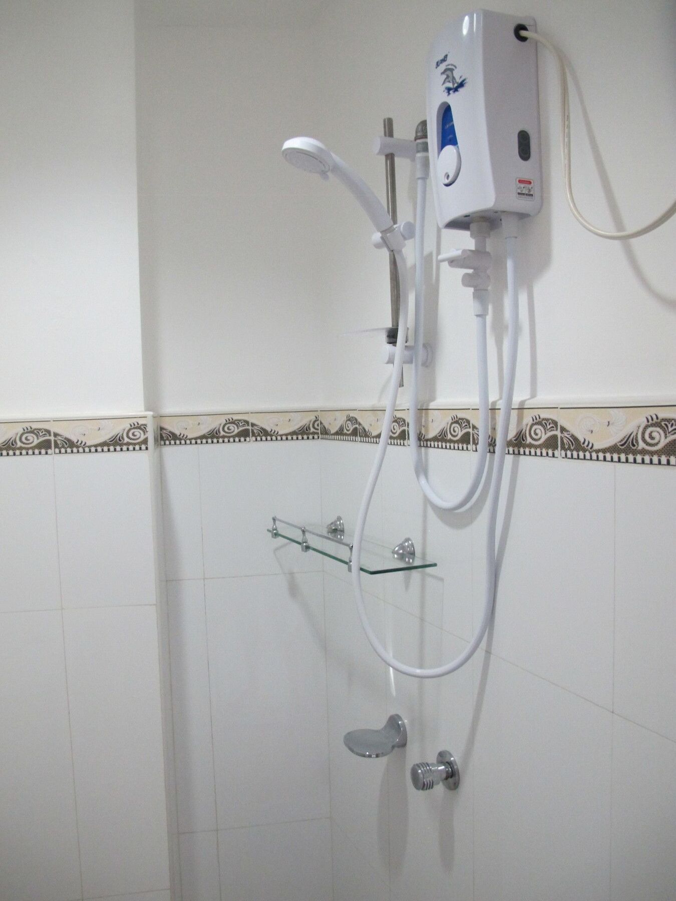 Cool Stay Inn Balabag  Kültér fotó